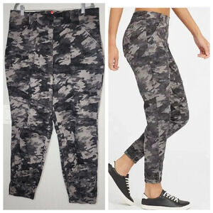 Spanx Stretch Denim Grey Camo Mid Rise Twill Joggers Zip Ankle Size 2X